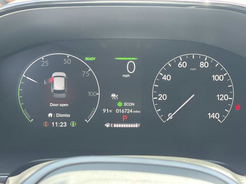 Certified 2025 Honda CR-V Sport-L image 13