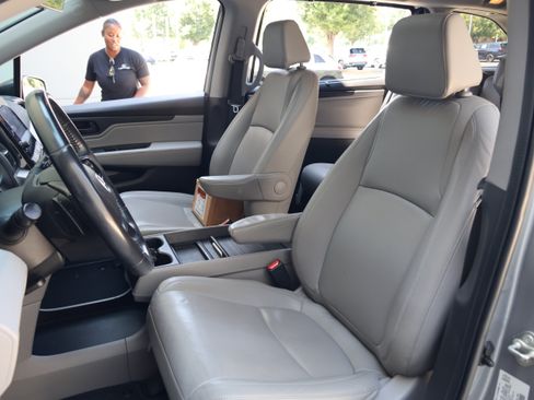 Used 2019 Honda Odyssey EX-L image 30