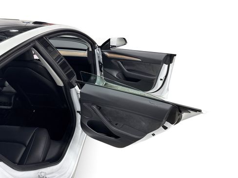 Certified 2023 Tesla Model 3 Standard Range RWD image 12