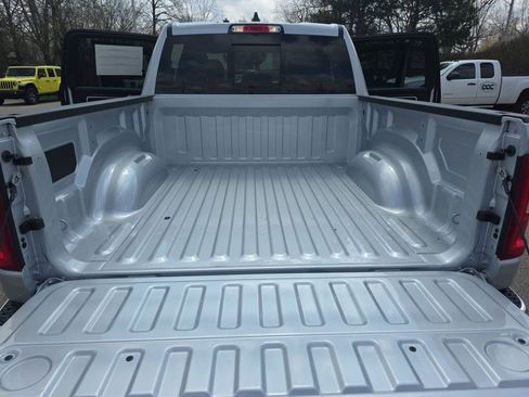 New 2026 RAM 1500 Big Horn AWD/4WD image 13