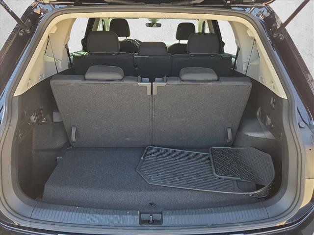 Used 2024 Volkswagen Tiguan S FWD image 6