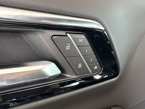 New 2026 Chevrolet Suburban LT w/ Comfort Package AWD/4WD image 13