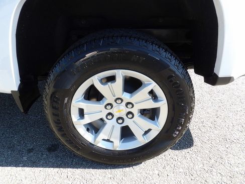 Used 2022 Chevrolet Colorado LT w/ Fleet Safety Package RWD image 47