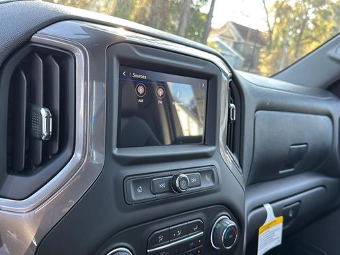 New 2026 Chevrolet Silverado 1500 W/T w/ WT Value Package image 17