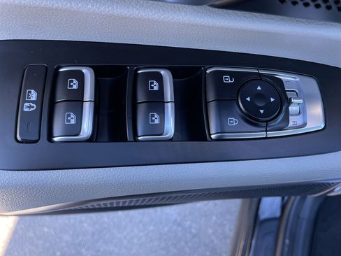 Certified 2023 Kia Telluride S w/ S Sunroof Package image 19