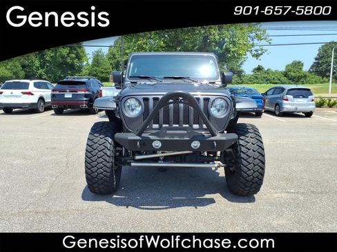 Used 2021 Jeep Wrangler Unlimited Rubicon w/ Cold Weather Group AWD/4WD image 8