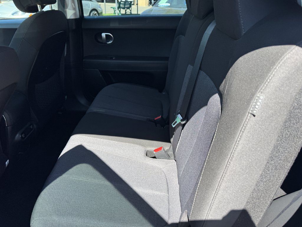 Certified 2024 Hyundai Ioniq 5 SE RWD image 15