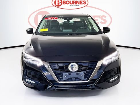 Used 2021 Nissan Sentra SR w/ SR Premium Package FWD image 7