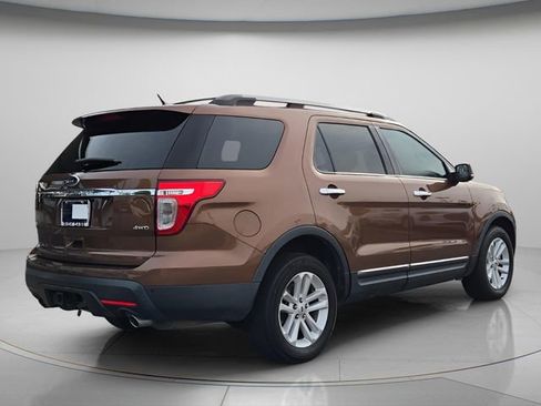 Used 2012 Ford Explorer XLT w/ Class III Trailer Tow Pkg AWD/4WD image 7