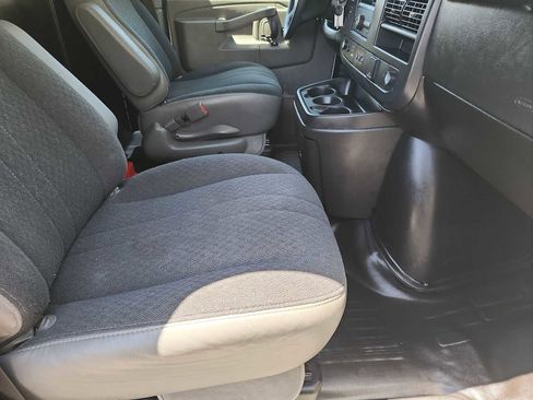 Used 2024 GMC Savana 2500 w/ Driver Convenience Package RWD image 17