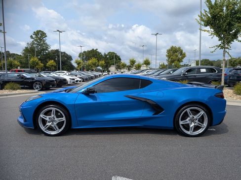 Used 2024 Chevrolet Corvette Stingray Premium Cpe w/ Z51 Performance Package RWD image 6