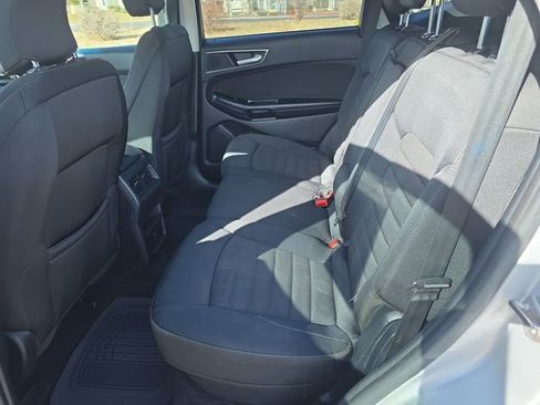 Used 2017 Ford Edge SEL image 17