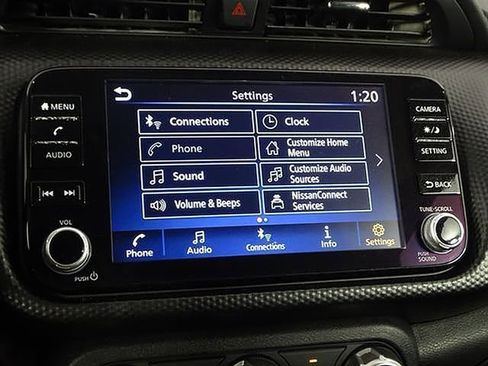 Used 2024 Nissan Kicks SV image 33