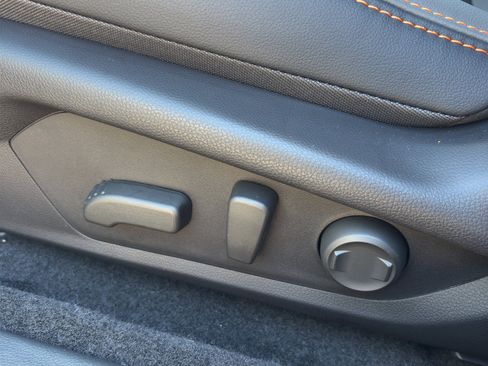 New 2025 Subaru Crosstrek 2.5i Limited image 25