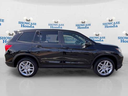 Certified 2024 Honda Passport EX-L image 9