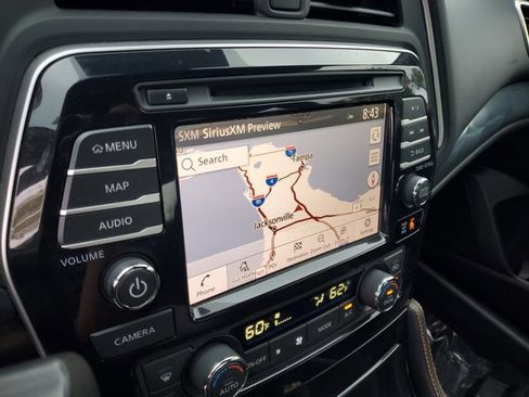 Used 2023 Nissan Maxima SR w/ Sport Mat Group image 23