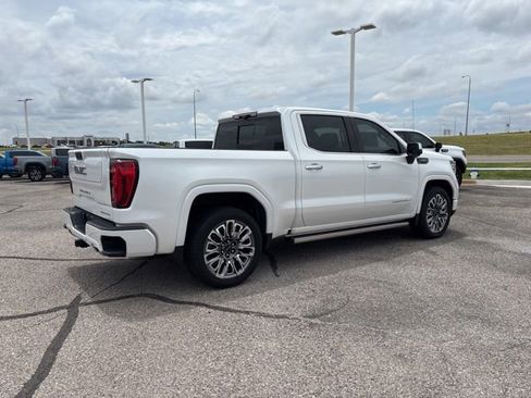 Used 2024 GMC Sierra 1500 Denali Ultimate AWD/4WD image 5