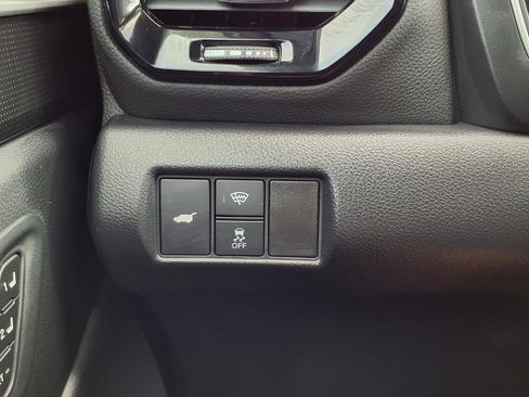 Certified 2025 Honda Pilot Black Edition image 10