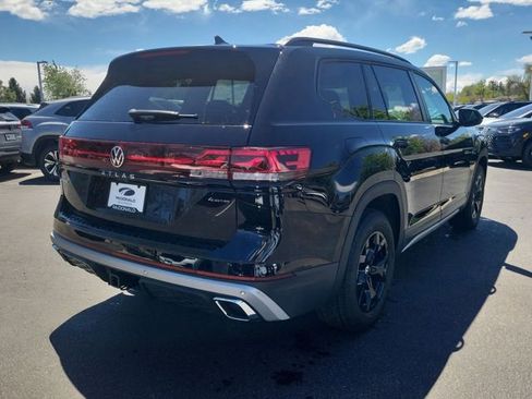New 2026 Volkswagen Atlas Peak Edition AWD/4WD image 8