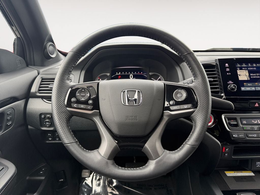 Used 2023 Honda Passport Elite image 13