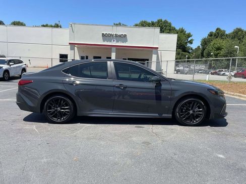Used 2025 Toyota Camry SE w/ Multimedia Upgrade Package FWD image 27