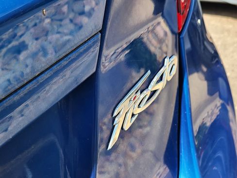 Used 2019 Ford Fiesta SE FWD image 15