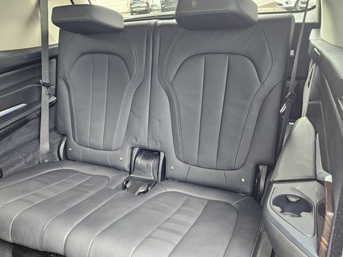Used 2020 BMW X7 xDrive40i w/ Luxury Seating Package AWD/4WD image 10