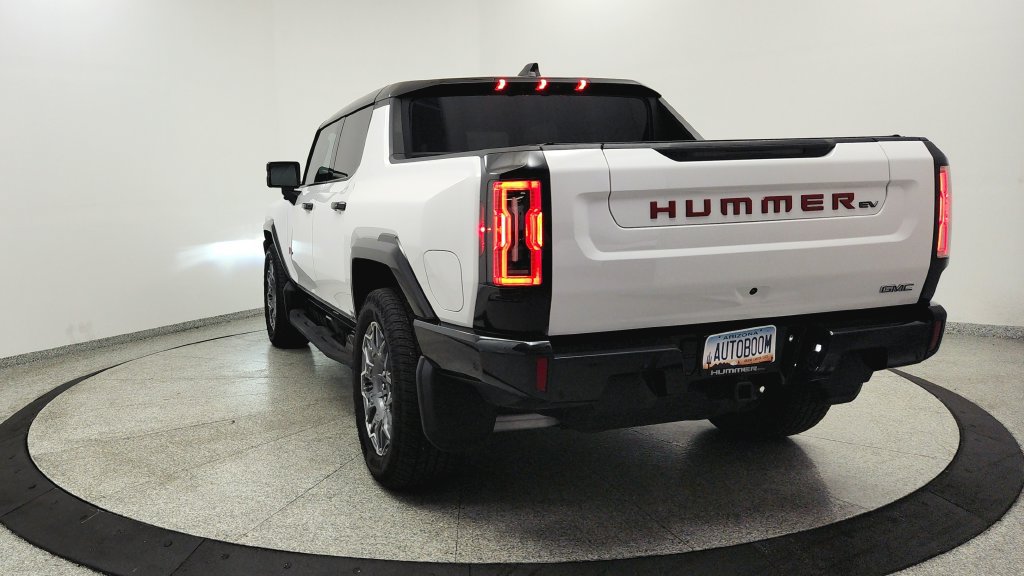 Used 2025 GMC Hummer EV 2X w/ LPO, Sport Package AWD/4WD image 4