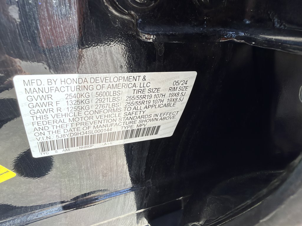 Used 2025 Acura MDX FWD image 45