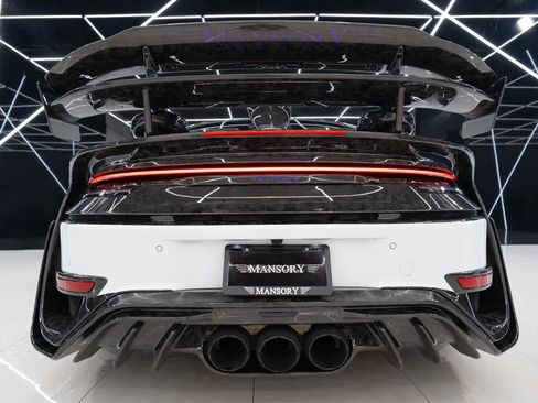 Used 2025 Porsche 911 Turbo S image 25