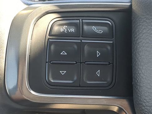 Used 2019 RAM 2500 Limited image 23