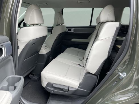 New 2026 Hyundai Santa Fe SEL FWD image 17