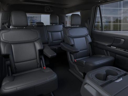 New 2026 Ford Expedition Platinum w/ Stealth Appearance Package AWD/4WD image 11