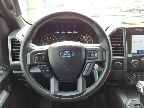 Used 2020 Ford F150 XLT w/ Equipment Group 302A Luxury AWD/4WD image 10