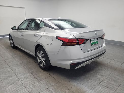 Used 2020 Nissan Altima 2.5 S w/ Driver Assist Package FWD image 5