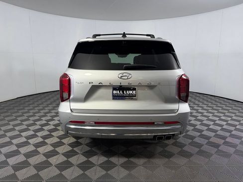Used 2023 Hyundai Palisade Calligraphy FWD image 9