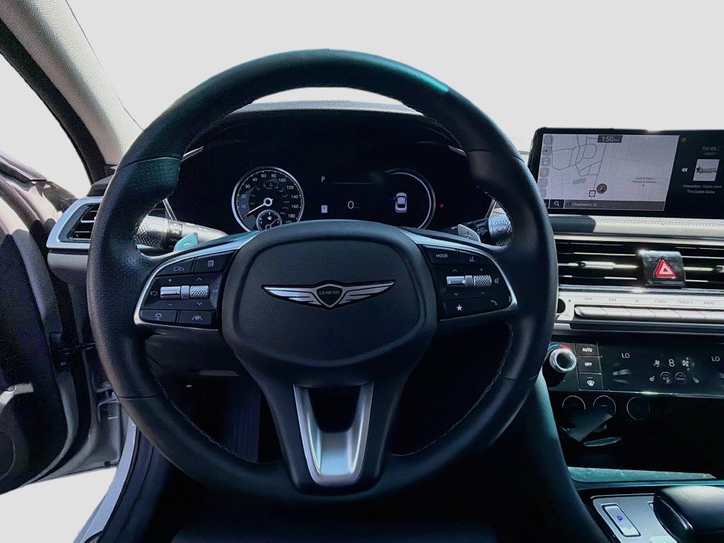 Used 2026 Genesis G70 2.5T RWD image 11