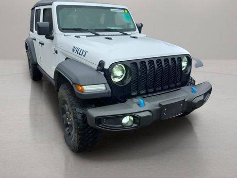 Used 2023 Jeep Wrangler Unlimited image 4