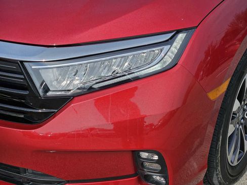 Used 2023 Honda Odyssey EX-L image 6