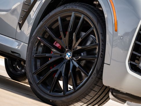 New 2026 BMW X5 xDrive40i image 9
