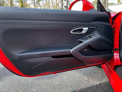 Used 2013 Porsche Boxster S image 18