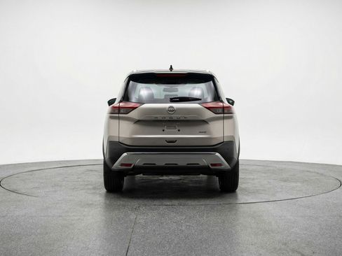 Used 2025 Nissan Rogue SV AWD/4WD image 7