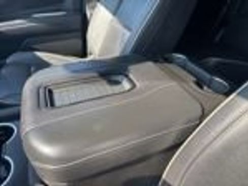 Used 2024 Chevrolet Tahoe Premier RWD image 21