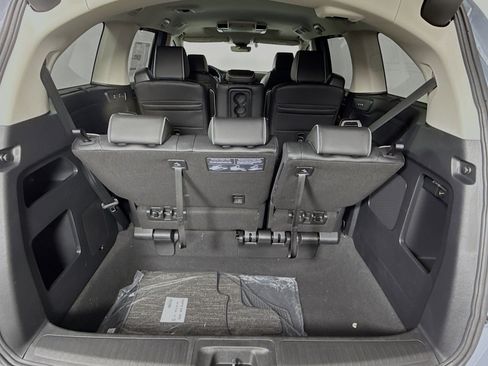 New 2026 Honda Odyssey Elite image 36