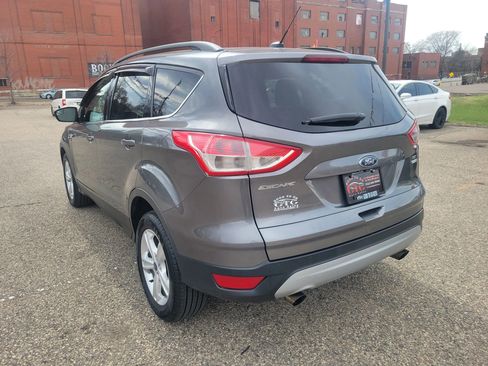 Used 2014 Ford Escape SE w/ Cargo Utility Package image 3