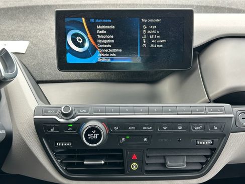 Used 2014 BMW i3 w/ Range Extender RWD image 23