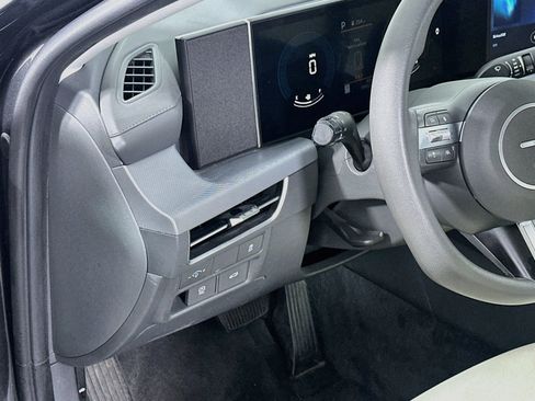 Used 2025 Hyundai Sonata SEL FWD image 17