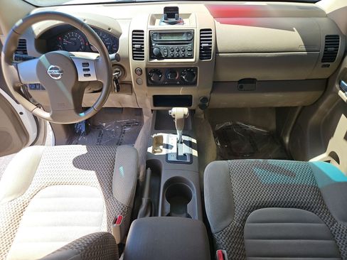 Used 2007 Nissan Frontier SE w/ SE Value Truck Pkg RWD image 20