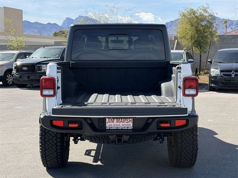 Used 2022 Jeep Gladiator Mojave w/ Cold Weather Group image 26