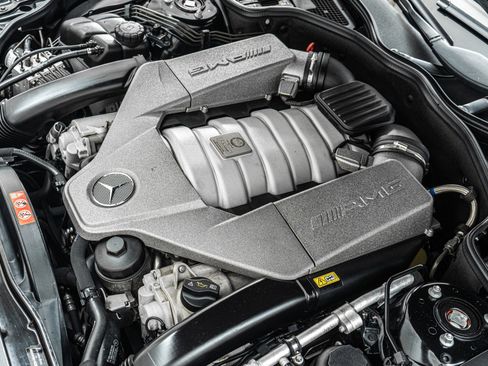 Used 2011 Mercedes-Benz SL 63 AMG image 44
